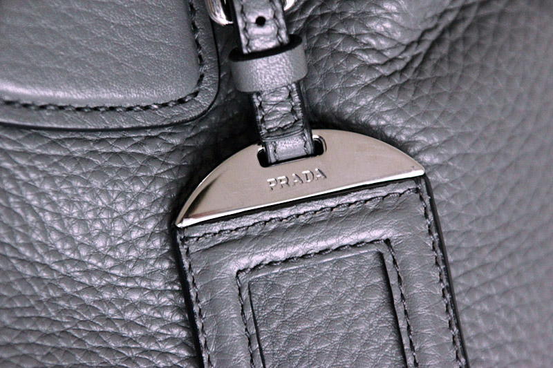 Prada Tasche